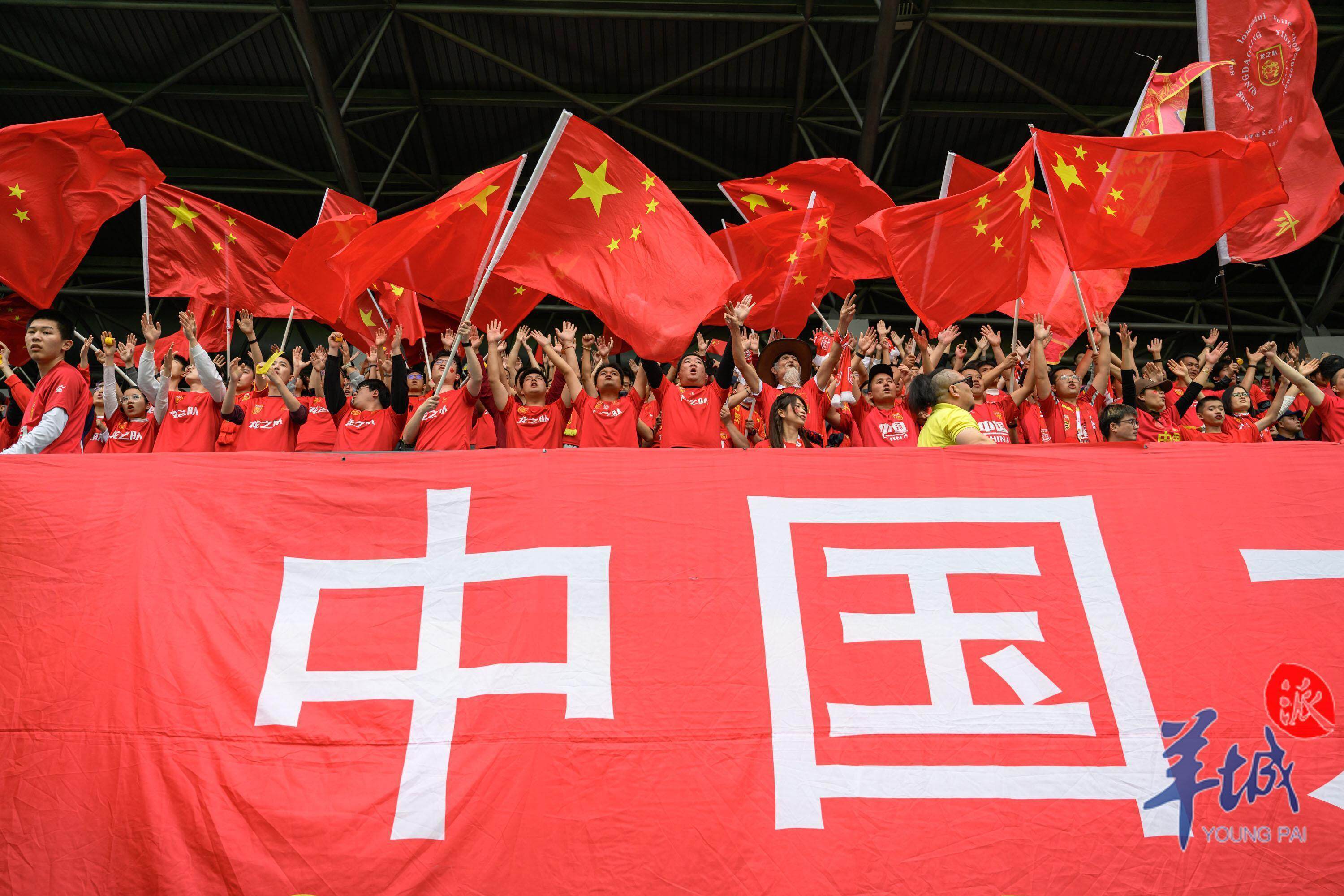 国内战队斗志昂扬，亚冠赛场精彩之旅的简单介绍
