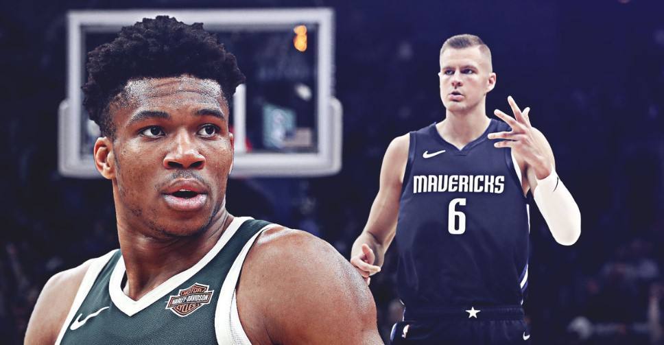 字母哥复出首秀出彩，莱比锡主场横扫达拉斯独行侠，豪取50连胜(字母哥集锦50佳球)